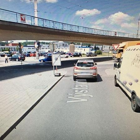 Utulne Ubytovani U Centra V Blizkosti Vystaviste Брно Экстерьер фото