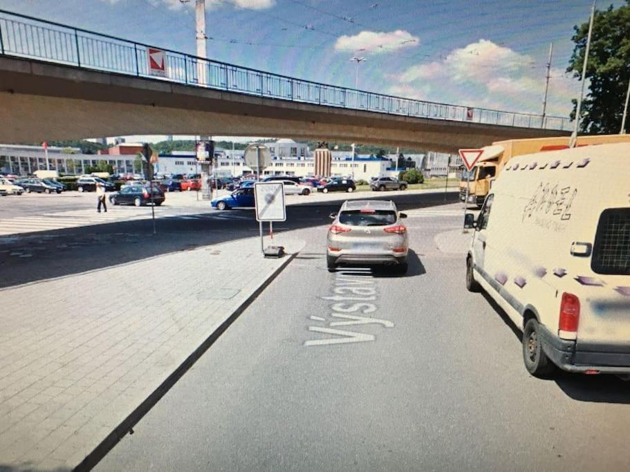 Utulne Ubytovani U Centra V Blizkosti Vystaviste Брно Экстерьер фото